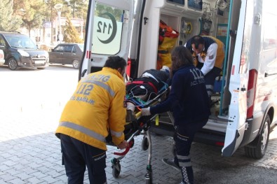 Elazığ'da Motosiklet Kazası Açıklaması1 Ağır Yaralı