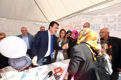 'Evet' Çadırını Ziyaret Eden Dündar Referandumu Anlattı