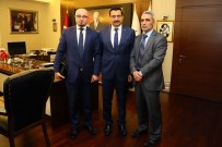 MUSTAFA AK - Keçiören Belediye Başkanı Ak'a Kosova'dan Ziyaret