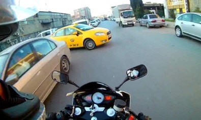 Motosiklet Kazası Saniye Saniye Kask Kamerasında