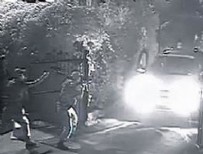 SIKIYÖNETİM - Tümgeneral askeri aracı bırakıp taksiyle kaçtı! Tek er çatıştı