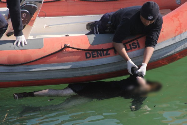 Gölden genç bir kızın cesedi çıkartıldı
