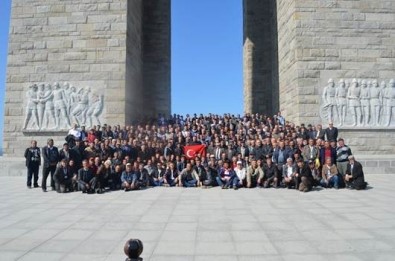 Beylikova Belediyesi 380 Kişinin Katılımı İle Çanakkale Gezisi Düzenledi