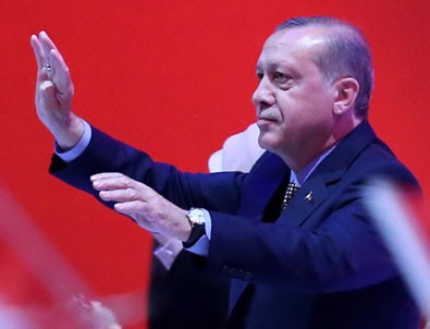 Erdoğan: 16 Nisan'da 15 Temmuz'un bedeli ödetilecektir