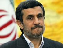 AHMEDİNEJAD - İran'da Ahmedinejad adaylığını koydu
