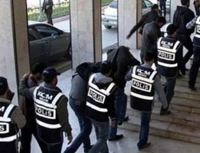 İş adamlarının seks kasetlerini bakın nerede saklamışlar!