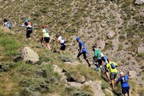 DAĞ KOŞUSU - Avrupa'nın En Dikey Koşusu Erciyes'te