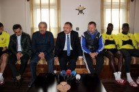 İNSANOĞLU - Bakan Özhaseki'den Kayserispor'a Moral Ziyareti