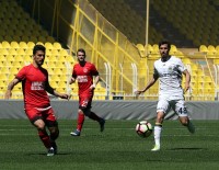 SALİH UÇAN - Hazırlık Maçı