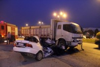 İZZET BAYSAL DEVLET HASTANESI - Kamyon İle Otomobil Çarpıştı Açıklaması 1 Ölü