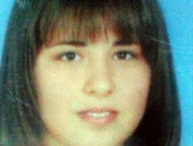 18 yaşındaki kızını öldürüp polise teslim oldu!