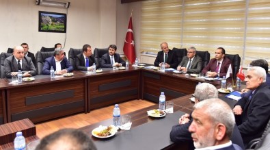 Başbakan Yardımcısı Kaynak Açıklaması '(Kılıçdaroğlu'nun Törenle Karşılanması) Mahşeri Vicdan Rahatsız Oldu'