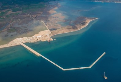 'Kuzey Ege Çandarlı Limanı Türkiye'nin Geleceğinin Projesi'