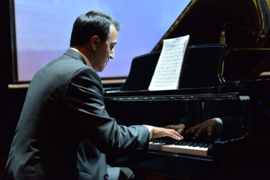 SAÜ'de 'Ney Ve Piyano' Konseri Düzenlendi