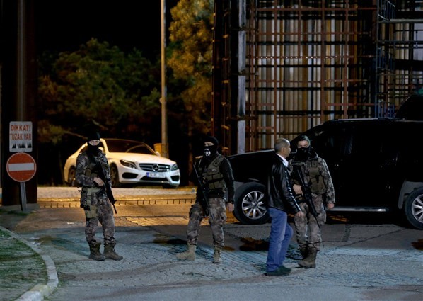 'Dur' ihtarına uymadı! 2 ölü, 1 yaralı!