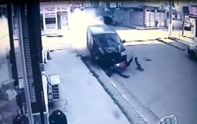 Minibüsün Freni Boşaldı Açıklaması 1 Ölü, 1 Yaralı