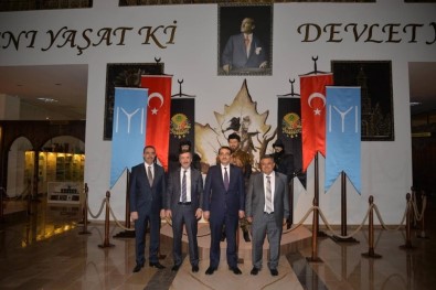 Müsteşar Fatih Dönmez'den Bilecik Şehir Müzesi'ne Ziyaret