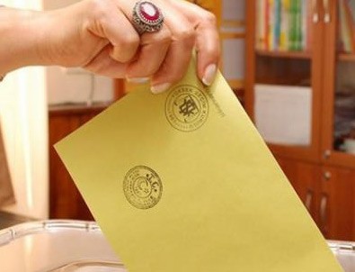 Referanduma saatler kala son anket açıklandı