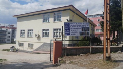 Reşadiye'ye Yeni İmam Hatip Lisesi Ve Yurt Binası