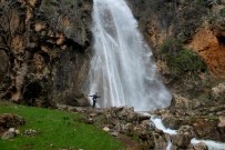 İLKBAHAR - Sağanak Sonrası Dev Şelaleler Oluştu