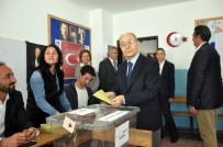 AHMET NECDET SEZER - 10. Cumhurbaşkanı Sezer Oyunu Kullandı