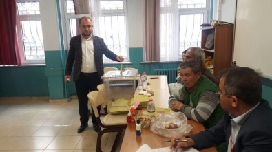 AK Parti Bilecik İl Başkanı Fikret Karabıyık Oyunu Kullandı