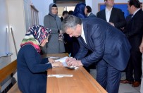 TAHIR AKYÜREK - Başkan Akyürek, Oyunu Kullandı