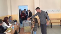 SÜLEYMAN ELBAN - Bilecik'te Referanduma Katılım Yüksek