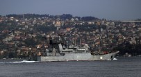 SAVAŞ GEMİSİ - İstanbul Boğazı'ndan Rus Savaş Gemisi Geçti