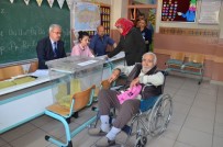 ŞEHİT ONBAŞI - Bursa'daki Engelli Hastalar En Rahat Oyunu Kullandı