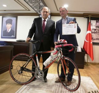 Artvin'de Uluslararası Bisiklet Yol Yarışı Düzenlenecek