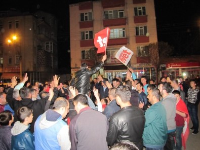 Hisarcık'ta 'Evet' Kutlaması
