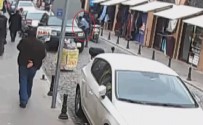 ÖZEL TASARIM - Otomobilden 15 Bin Liralık Tespih Çaldı
