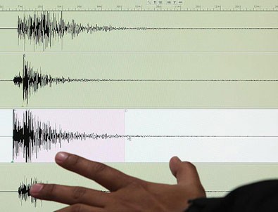Vanuatu'da 5,7 büyüklüğünde deprem