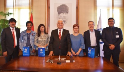 Başkan Gürün'e Hindistan'dan Ziyaret