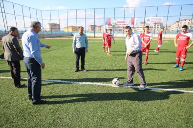 Beyşehir'de Şehitler Anısına Futbol Turnuvası Başladı