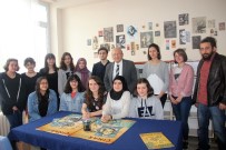 EDEBİYAT DERGİSİ - Çakırözer, Mezun Olduğu Eskişehir Anadolu Lisesini Ziyaret Etti