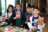 KÜLTÜR SANAT MERKEZİ - Eyüp'te Çocuk Kitap Fuarı Açıldı