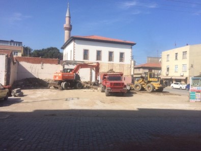 Hanay Cami Eski Güzelliğine Kavuşuyor