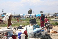 ADANALıOĞLU - Mersin'de Gerginliğin Yaşandığı Mahalledeki Suriyeliler Tahliye Edildi