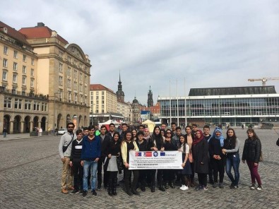 METEM'in 24 Öğrencisi Çekya'da Staj Yaptı