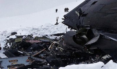 Valilik Açıklaması'Olumsuz Hava Şartları Helikopter Kazasına Neden Oldu'
