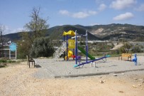 KAYABAŞı - Alanya Belediyesi'nden 3 Mahalleye Çocuk Parkı