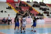 RIZA KAYAALP - Çözüm Koleji'nin Perileri Son 16'Ya Yükseldi