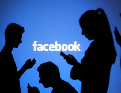 Facebook sanal gerçeklik platformu Facebook Spaces'i duyurdu