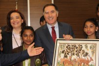 Kamu Başdenetçisi Malkoç, Çocuklarla Bir Araya Geldi