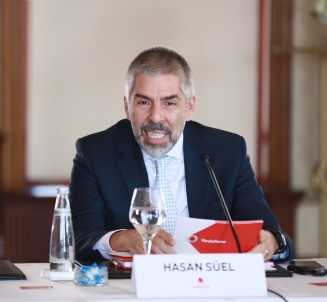 Vodafone Türkiye İcra Kurulu Başkan Yardımcısı Hasan Süel Açıklaması