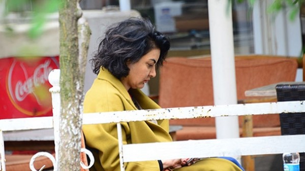 Ünlü şarkıcı Göksel'in makyajsız hali şoke etti
