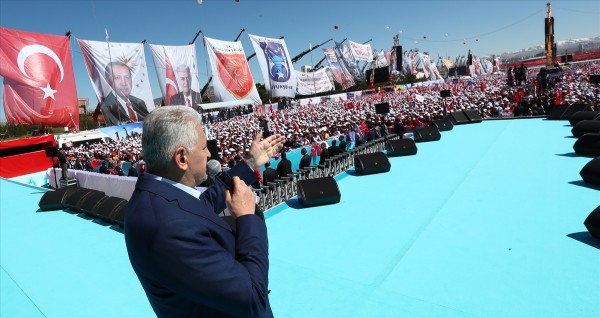 Başbakan Yıldırım'dan Ankaralılara 16 Nisan çağrısı