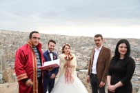 GÖREME - Aşıklar Tepesinde Dünya Evine Girdiler